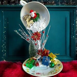 Floating Teacup Christmas Decor Santa